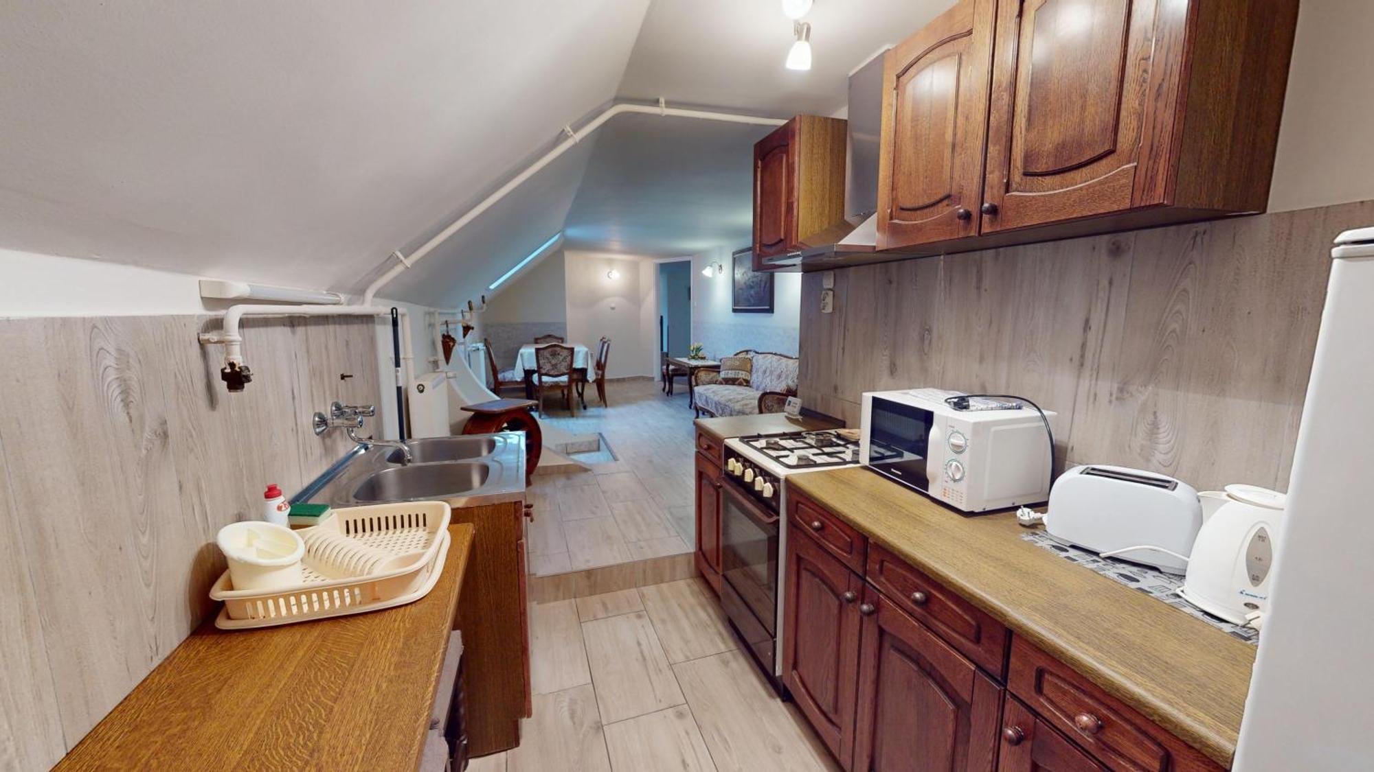 Herczeg Apartment Μίσκολτς Εξωτερικό φωτογραφία