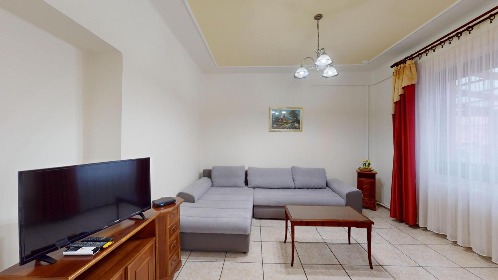 Herczeg Apartment Μίσκολτς Εξωτερικό φωτογραφία