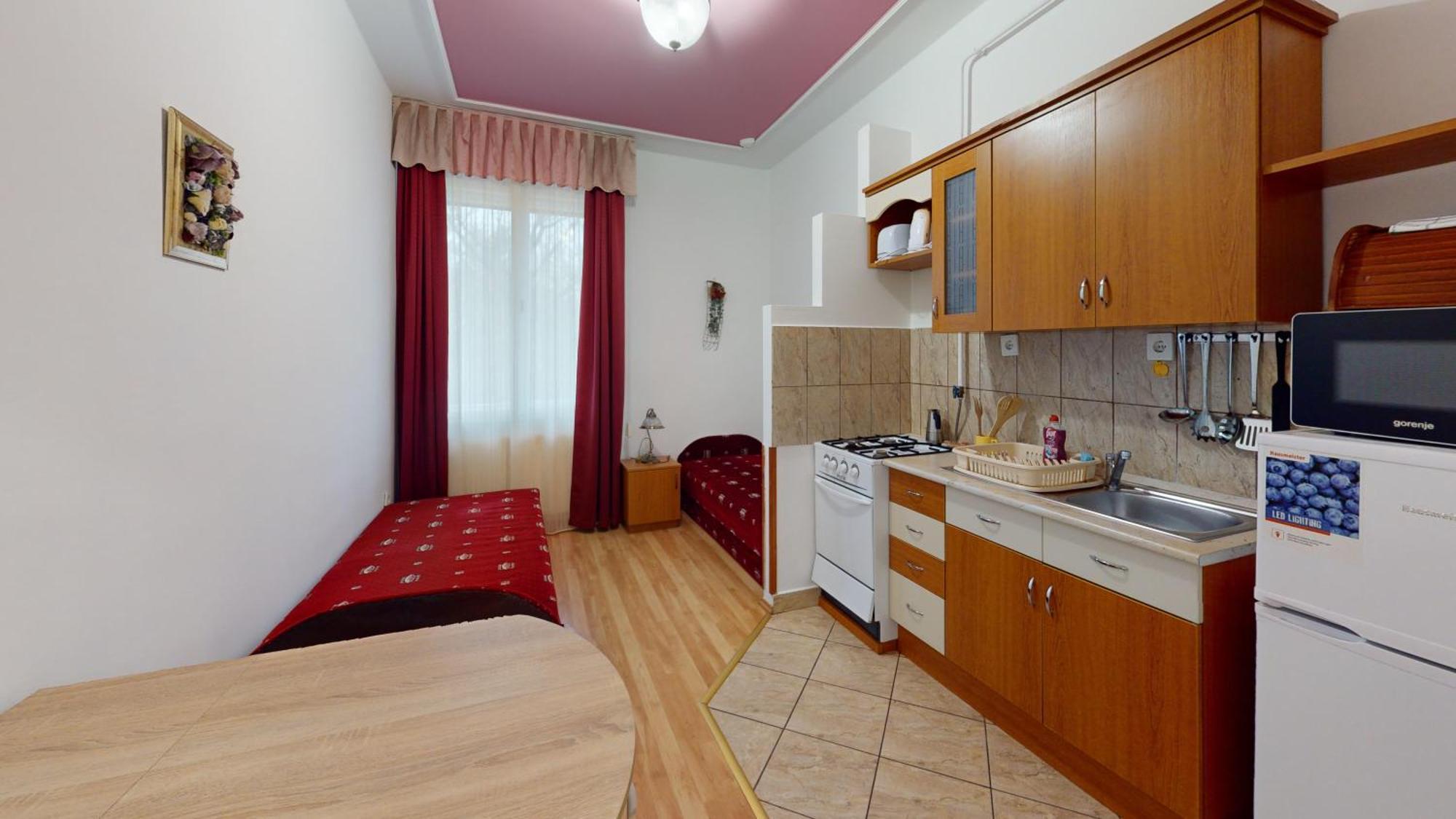 Herczeg Apartment Μίσκολτς Εξωτερικό φωτογραφία