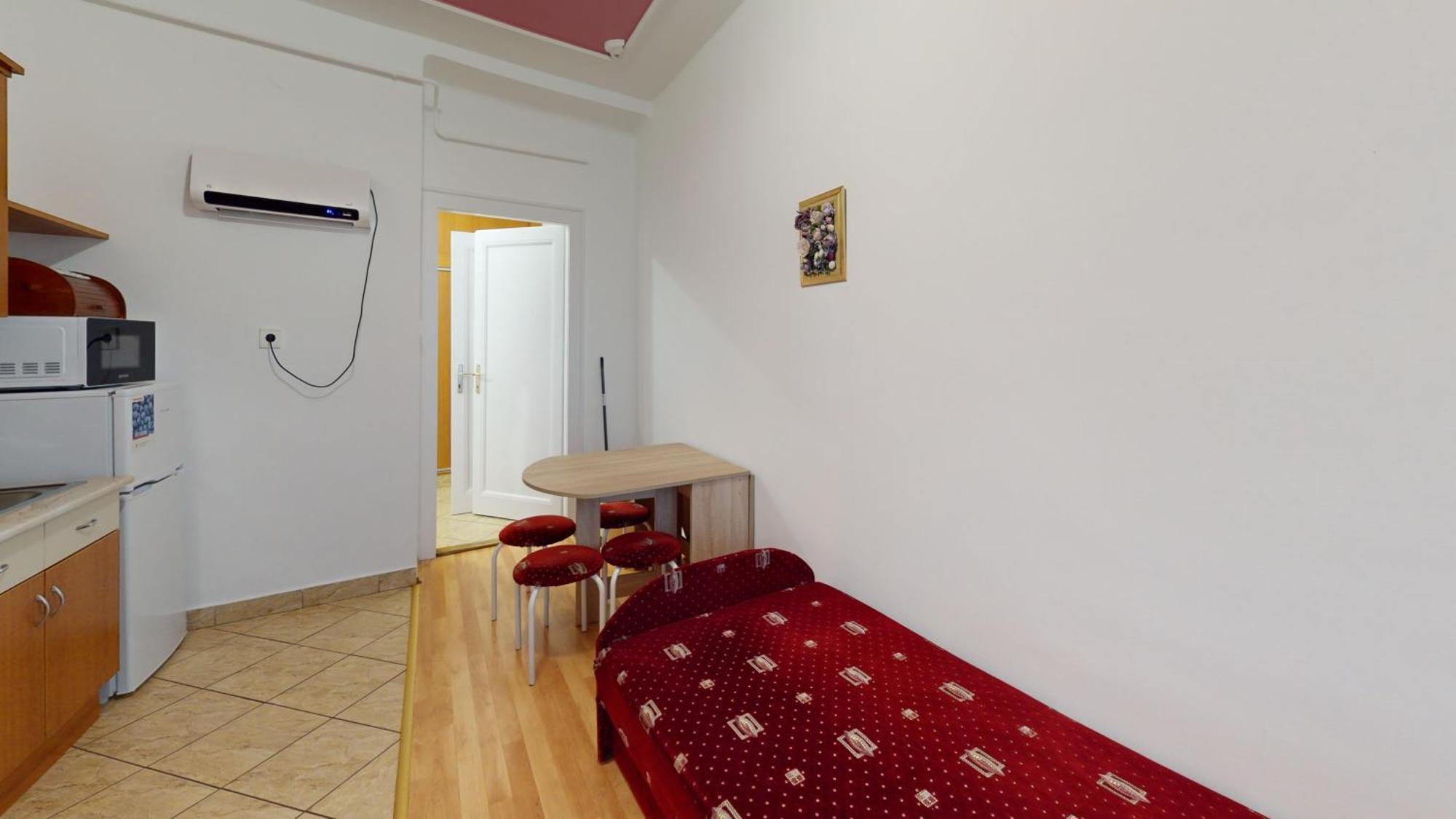 Herczeg Apartment Μίσκολτς Εξωτερικό φωτογραφία