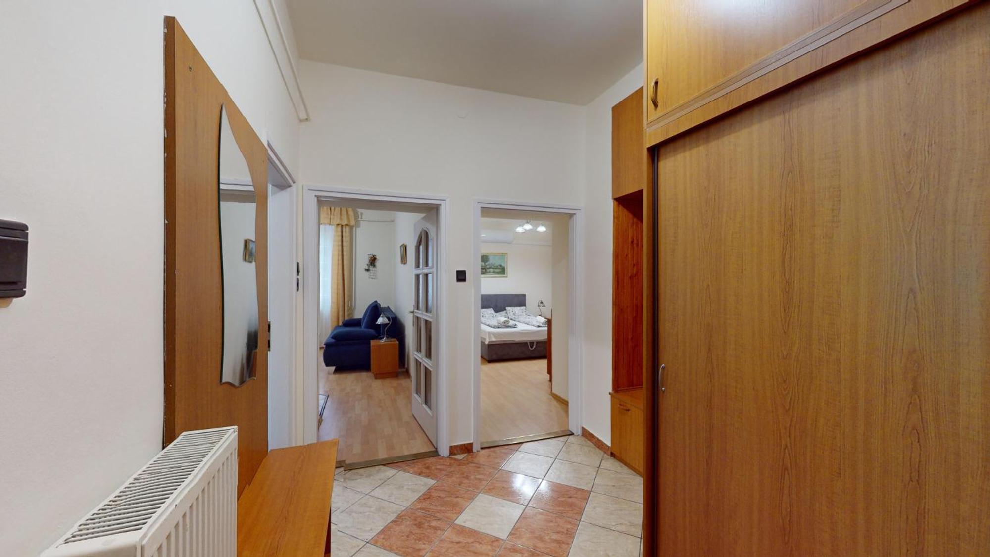 Herczeg Apartment Μίσκολτς Εξωτερικό φωτογραφία