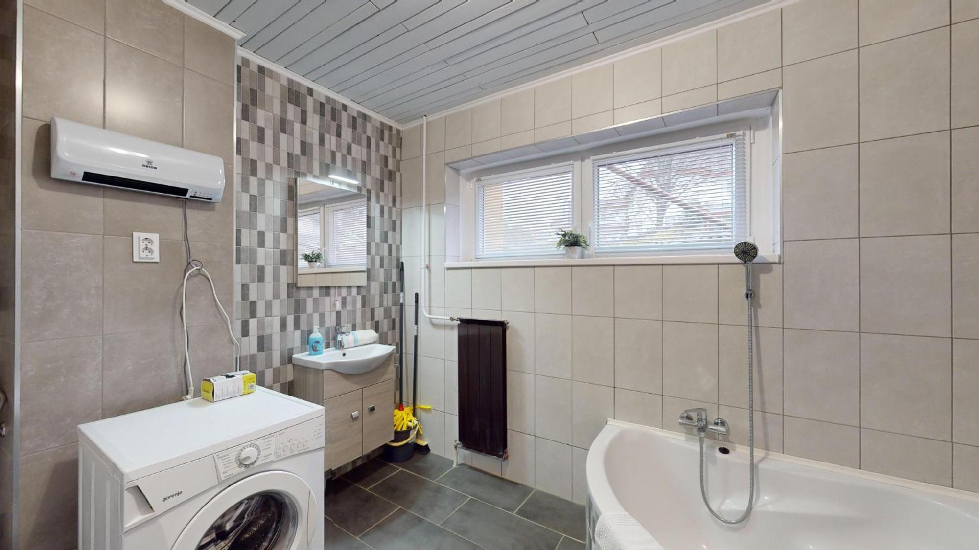 Herczeg Apartment Μίσκολτς Εξωτερικό φωτογραφία