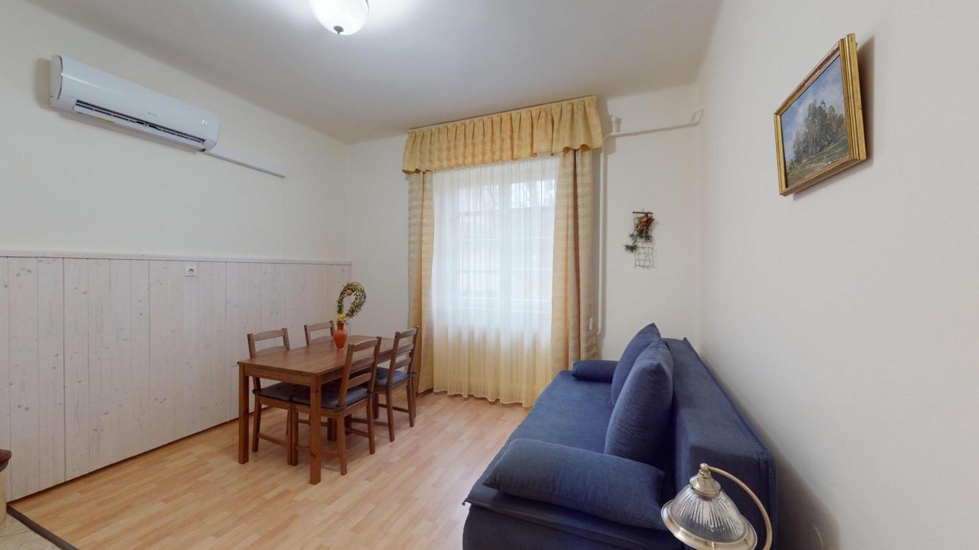 Herczeg Apartment Μίσκολτς Εξωτερικό φωτογραφία